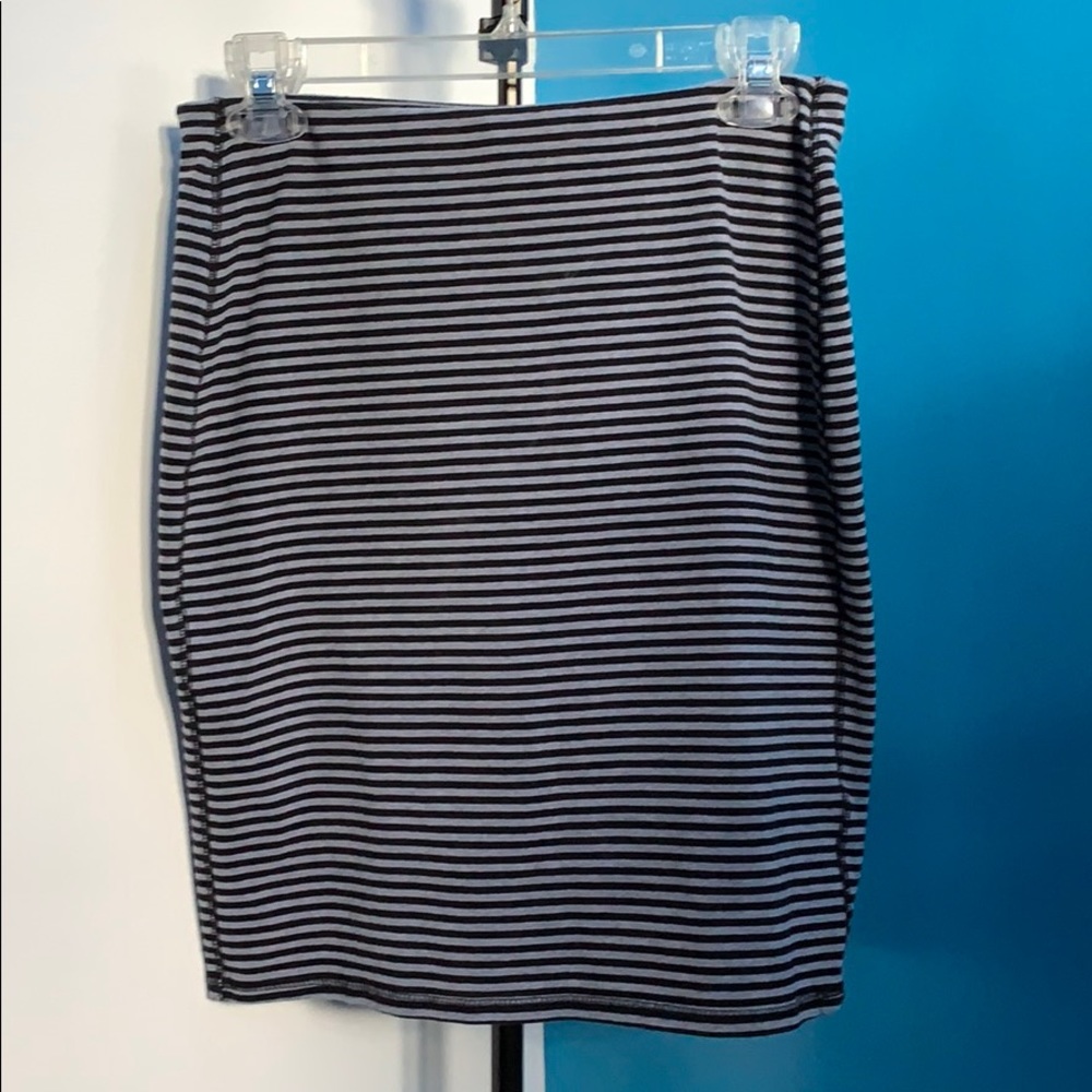 striped skirt
